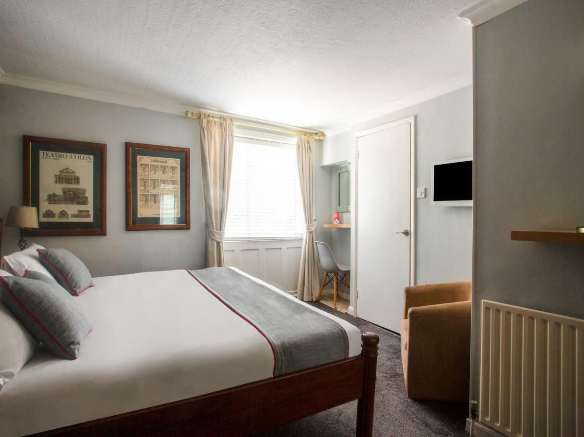 Oyo Lifestyle Hotel Sea Breeze Brighton Kültér fotó