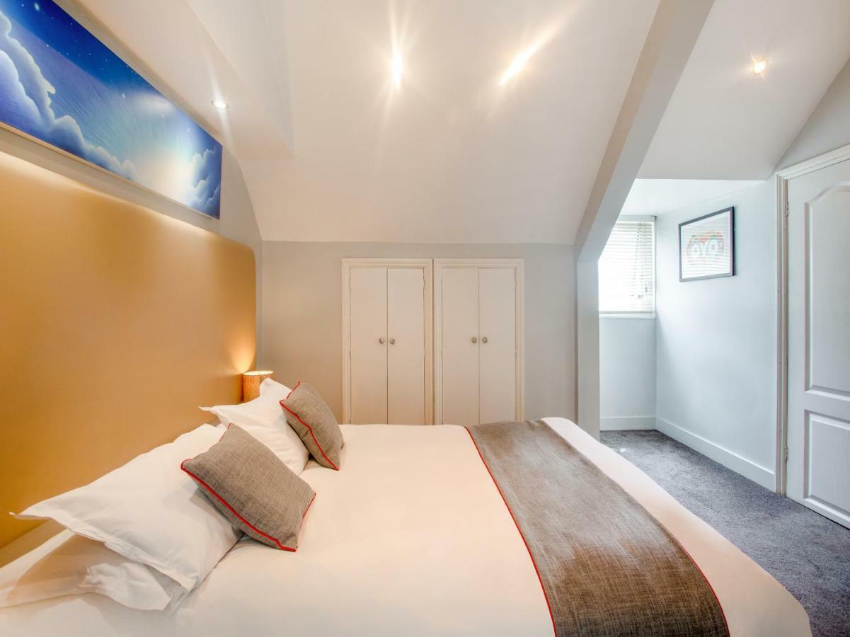 Oyo Lifestyle Hotel Sea Breeze Brighton Kültér fotó