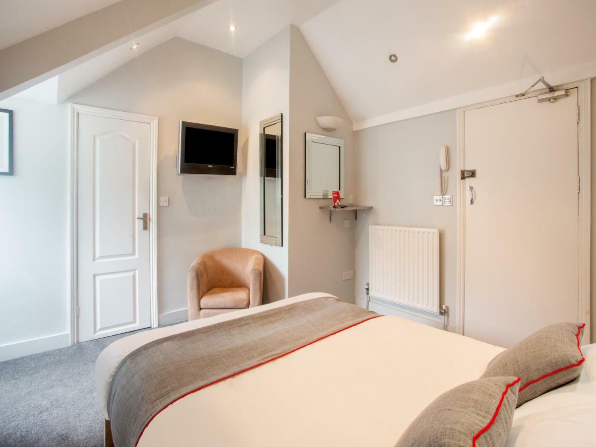 Oyo Lifestyle Hotel Sea Breeze Brighton Kültér fotó