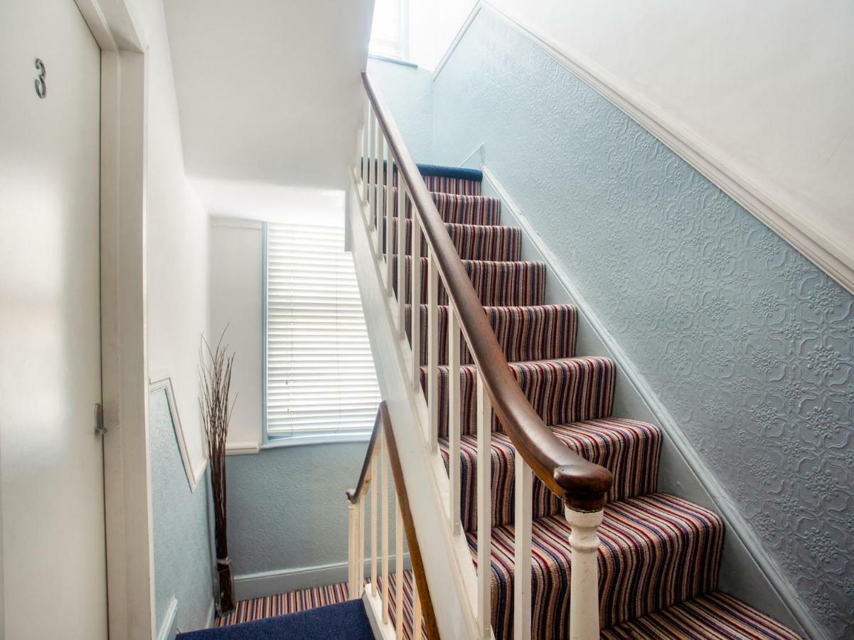 Oyo Lifestyle Hotel Sea Breeze Brighton Kültér fotó